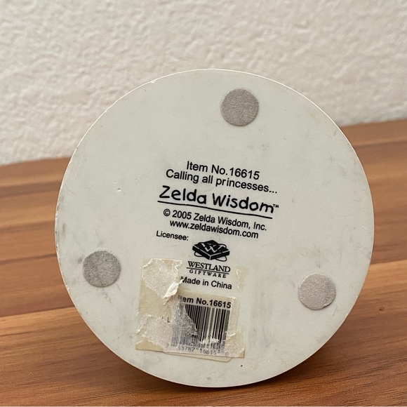 2005 Zelda Wisdom 16615 Westland “Calling All Princesses” Bulldog Dog Figurine - Picture 16 of 16